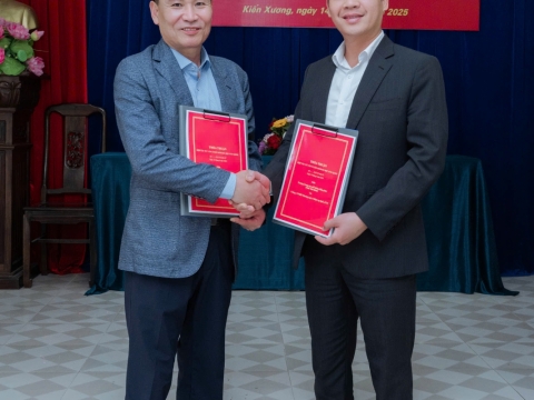 CTY DU HỌC HÀN QUỐC T&T tiếp tục ký kết bản hợp tác tuyển sinh DU HỌC HÀN QUỐC cùng trường THPT Hồng Đức