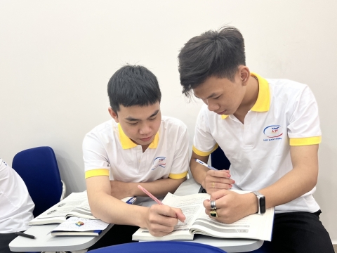 LỚP HỌC TIẾNG HÀN SƠ CẤP 2 CỦA VIỆT HÀN