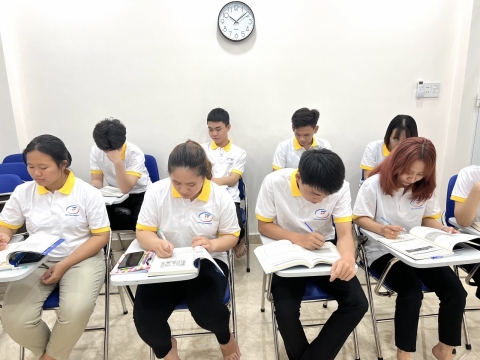 LỚP HỌC TIẾNG HÀN SƠ CẤP 2 CỦA VIỆT HÀN