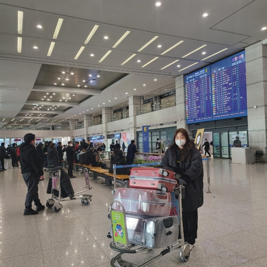 ẢNH ĐÓN HỌC SINH NHẬP CẢNH TRƯỜNG ANSAN
